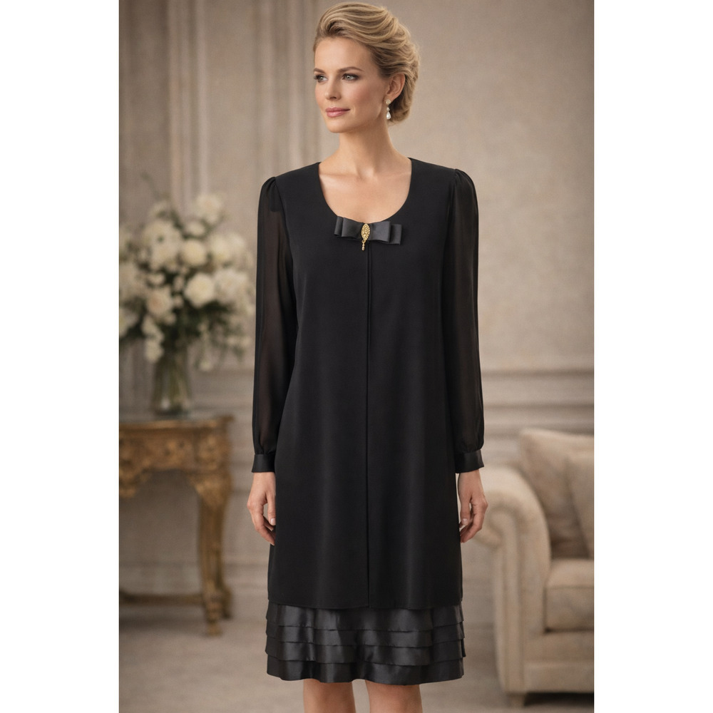 Saks Fifth Avenue Cattiva Vintage formal tiered satin overlay black dress Sz 6